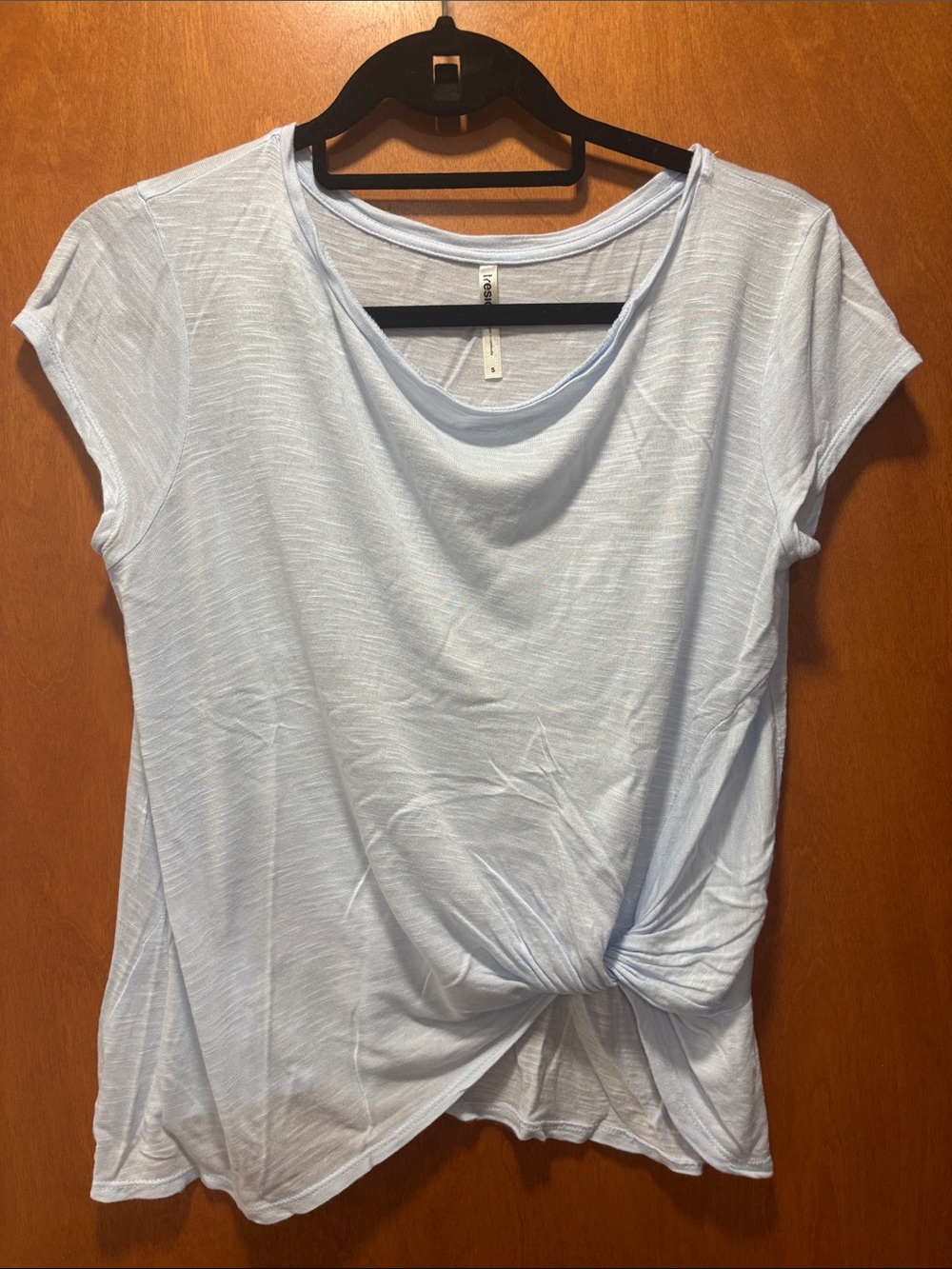 Tresics Light Blue Twist-Front Short Sleeve Tee